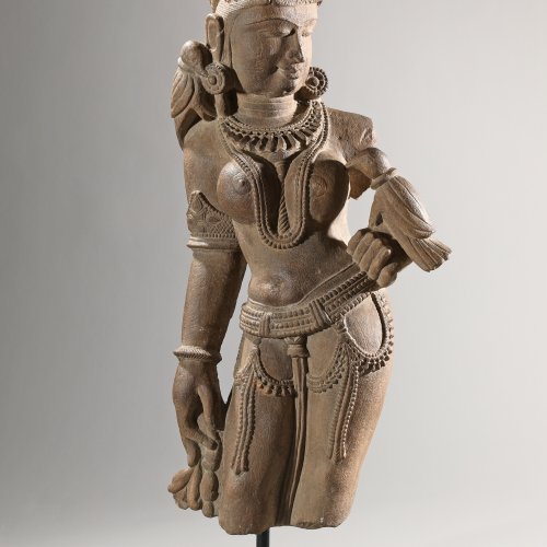 Apsara, Figur einer weiblichen Gottheit. Indien. Rajasthan. 11.-15. Jh.