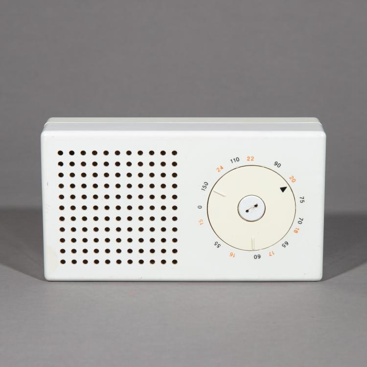 Bild 7 zu Objekt, Taschenradio Modell T 31 + IPOD 80GB, Dieter Rams, Braun AG, Frankfurt am Main, Apple, Cupertino, K-18 426