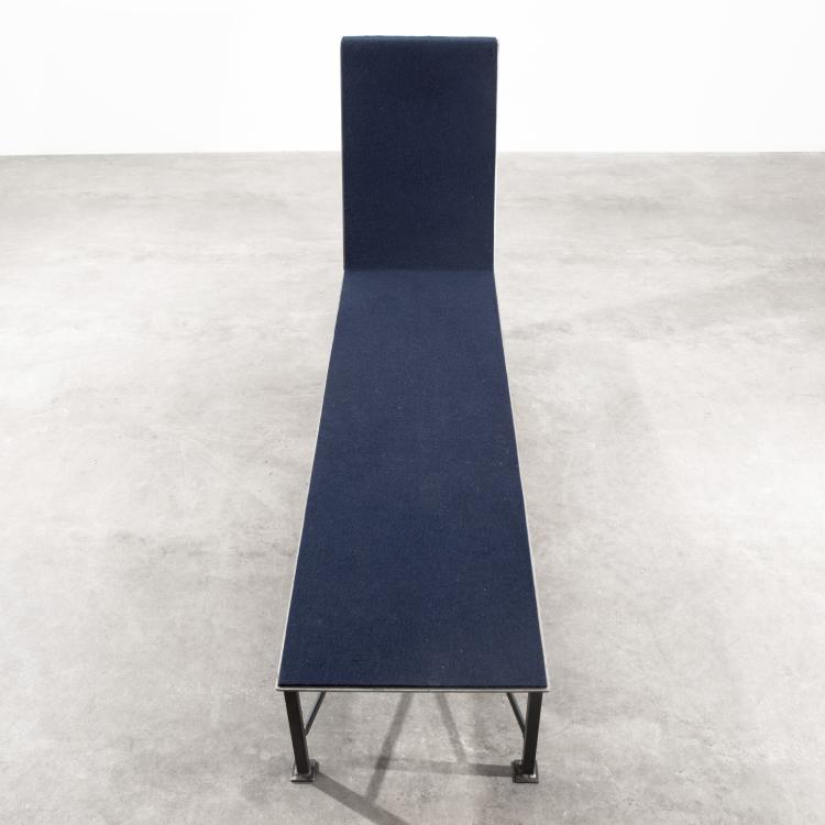 Bild 1 zu Objekt, Unikat Liegebank Modell Kline, 1989, Hermann Becker, Becker Stahlm&ouml;bel, K-18 692