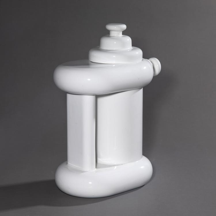 Bild 3 zu Objekt, Coffee Pot Model Cherries, Ettore Sottsass, Alessio Sarri, Sesto Fiorentino, K-18 625