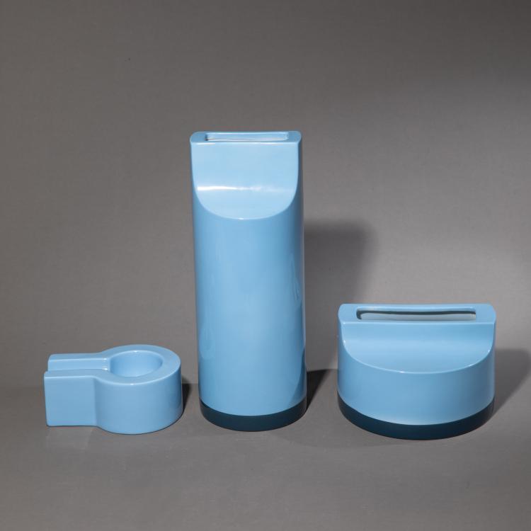 Bild 1 zu Objekt, 2 Vases Model Whistle and 1 Ashtray Model Y38, Ettore Sottsass, Habitat, K-18 614