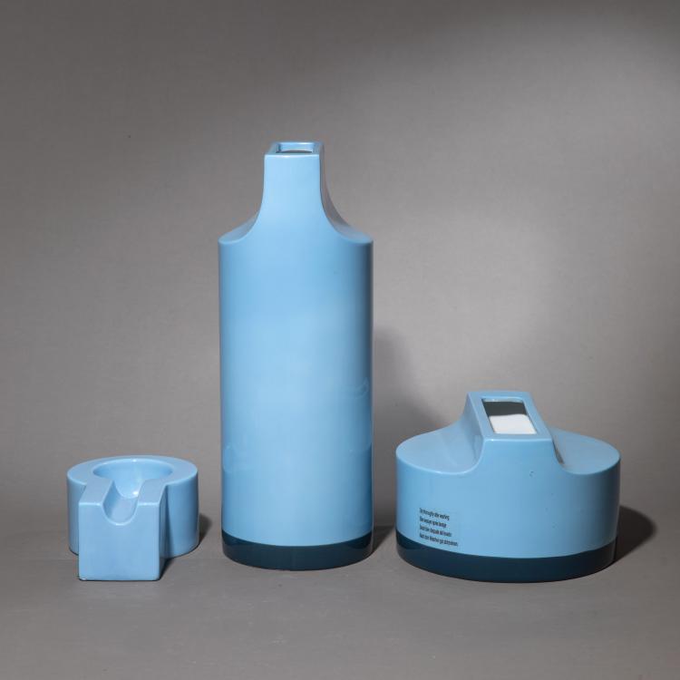 Bild 2 zu Objekt, 2 Vases Model Whistle and 1 Ashtray Model Y38, Ettore Sottsass, Habitat, K-18 614