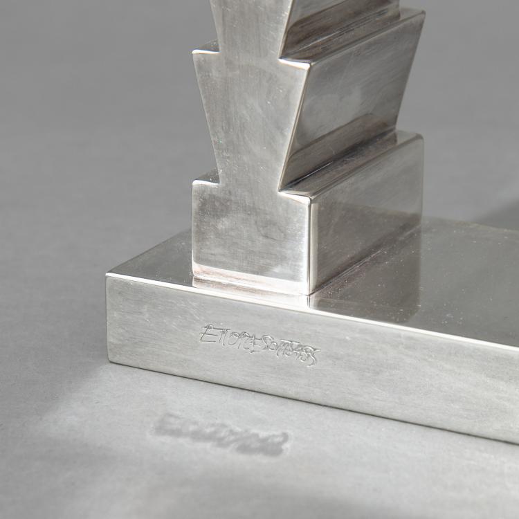 Bild 5 zu Objekt, Limited edition miniature of the Adesso Pero bookshelf model from the Ruins series, Ettore Sottsass, Design Gallery Milano, K-18 663