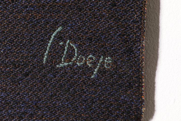 Bild 1 zu Objekt, Siegfried Doege, tapestry, sphinx with flowers, 100 x 65,5 cm, K-13 203