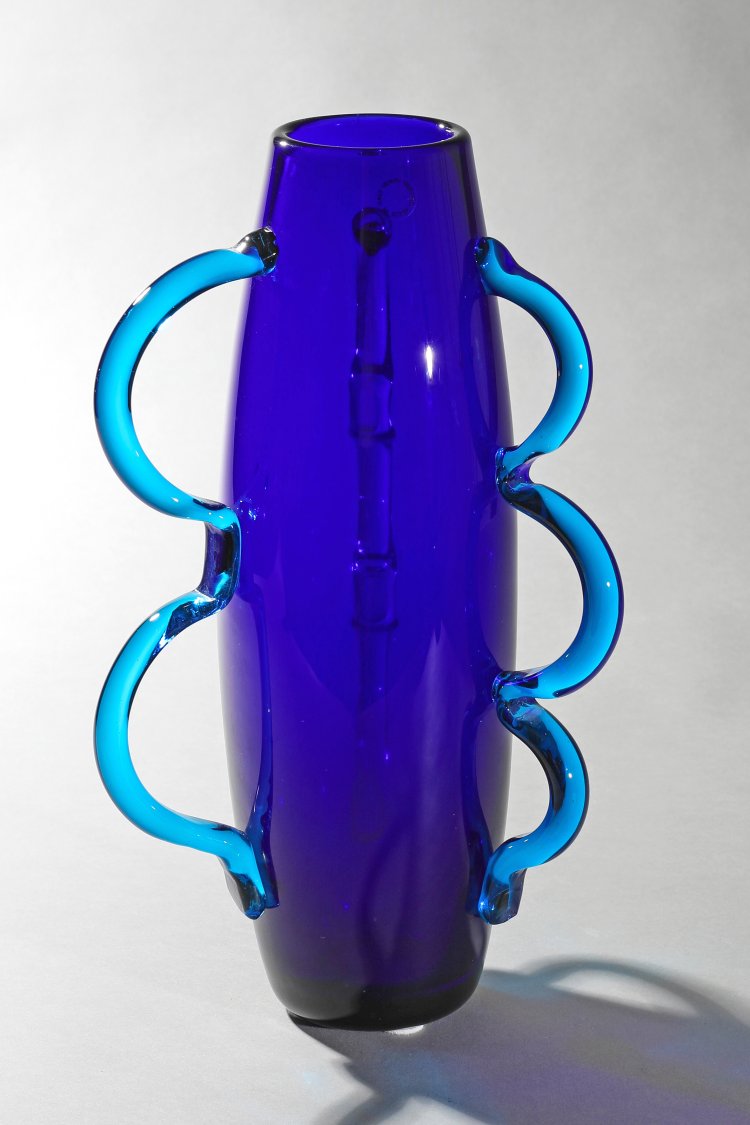Hauptbild zu Objekt, Alessandro Mendini, Venini. Vase 'Dor' 1990, Venini, Murano, K-13 488