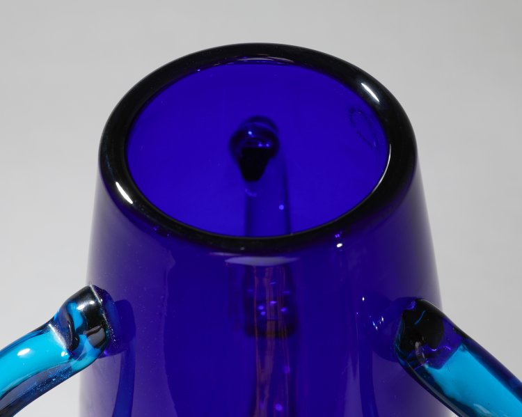 Bild 4 zu Objekt, Alessandro Mendini, Venini. Vase 'Dor' 1990, Venini, Murano, K-13 488