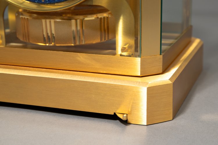 Bild 4 zu Objekt, Jaeger Le Coultre, Atmos Uhr, Lapislazuli Ziffernblatt, ca. 1974, Jaeger Le Coultre, K-13 60