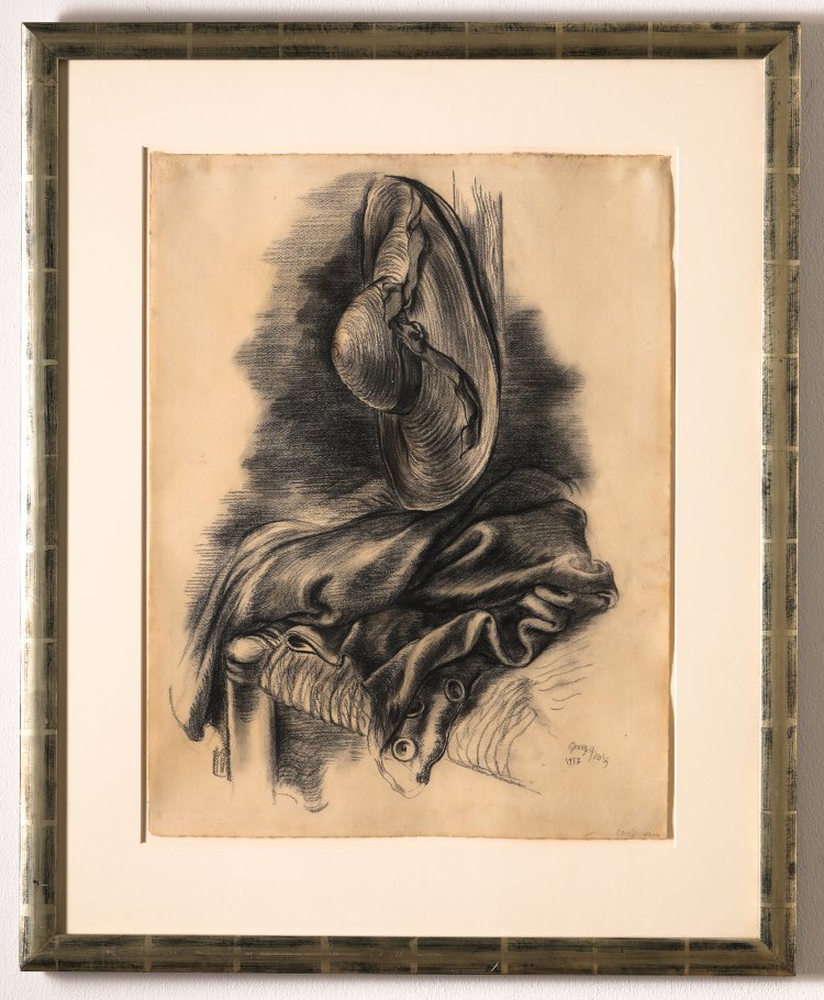 Bild 1 zu Objekt, George Grosz. Still life with straw hat, 1937. Charcoal drawing on paper, K-13 180