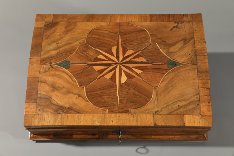 Bild 3 zu Objekt, Barock-Schatulle. S&uuml;ddeutsch, erste H&auml;lfte 18. Jh., K-13 17