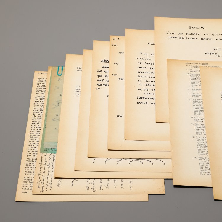 Bild 9 zu Objekt, Joseph Beuys*, Mappe d&eacute;-coll/age 5, Zwei Fr&auml;ulein mit Leuchtendem Brot. 1966, K-13 236