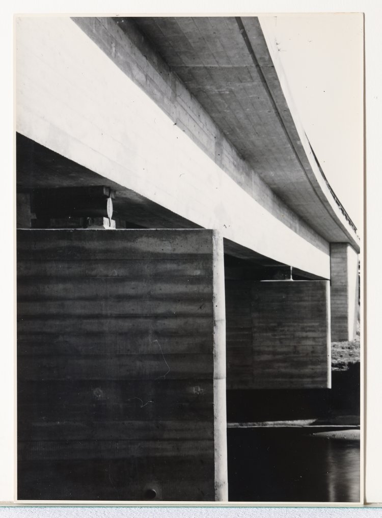 Bild 7 zu Objekt, Albert Renger-Patzsch*, 3 Photographs, K-13 217