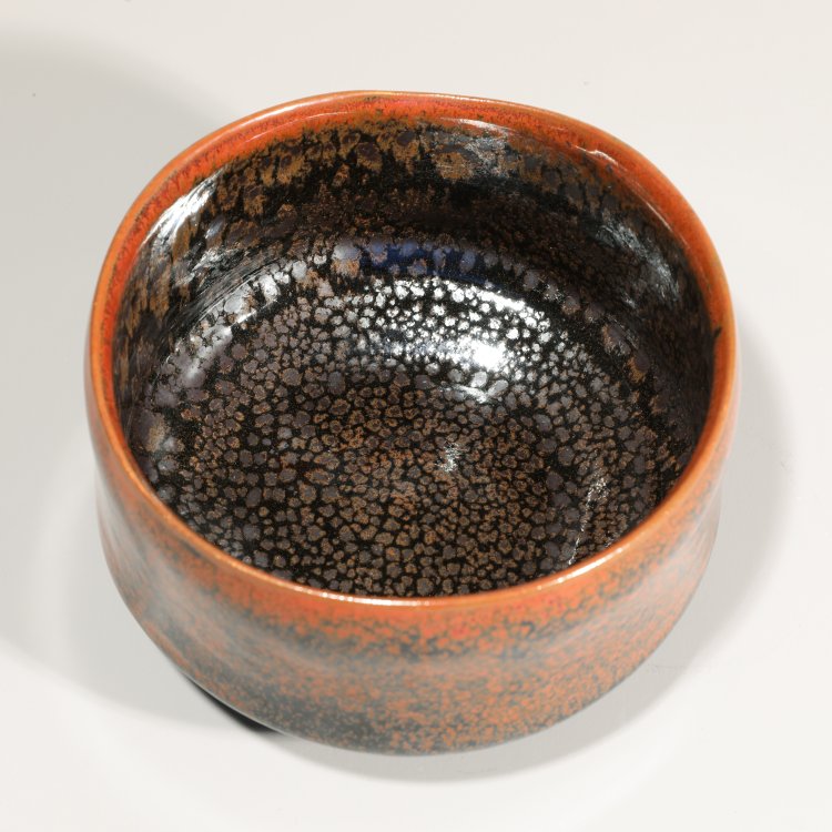 Bild 4 zu Objekt, Horst Kerstan, bowl and mirror with lipstick drawing, K-13 142