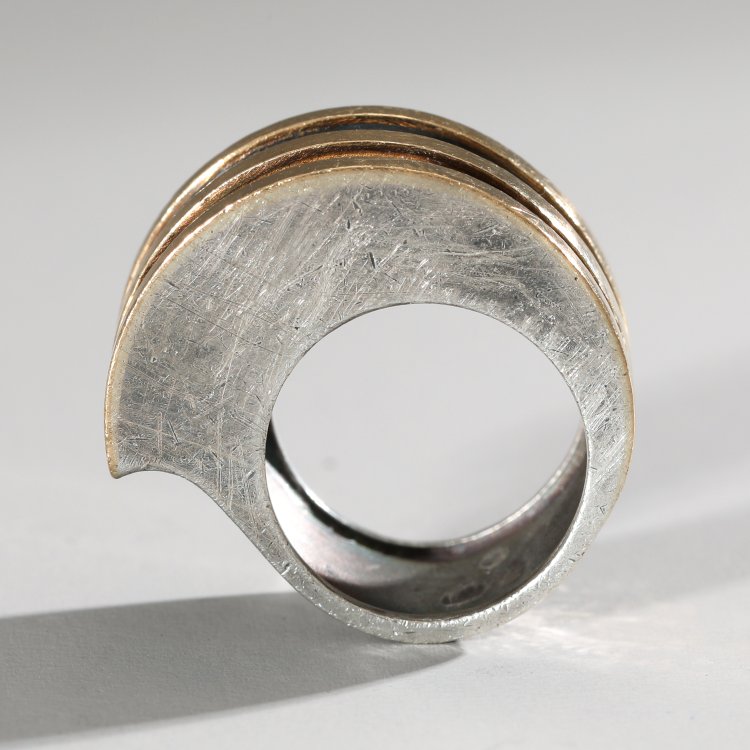 Bild 2 zu Objekt, Jean Despr&eacute;s. Ring mod&egrave;le &agrave; l'escargot, K-13 39