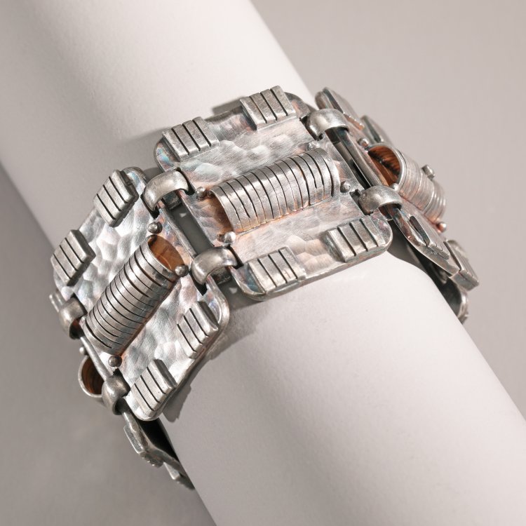 Hauptbild zu Objekt, Jean Despr&eacute;s, Bracelet, K-13 40