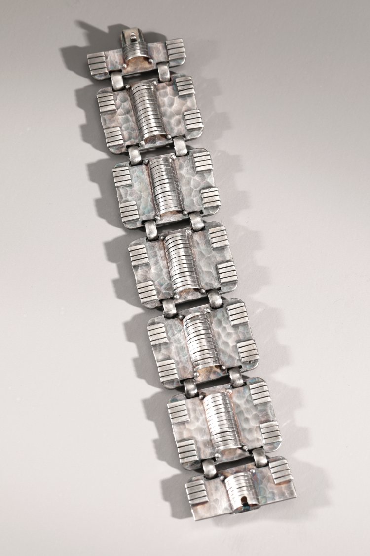 Bild 4 zu Objekt, Jean Despr&eacute;s, Bracelet, K-13 40