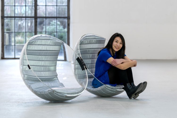 Bild 6 zu Objekt, Danilo Silvestrin, Gunther Lambert, Rare seating object for two people / acrylic ball chair, Gunther Lambert, K-13 460