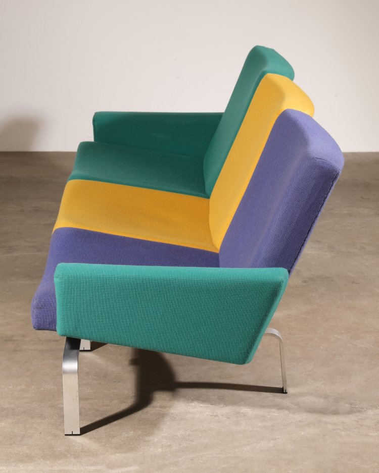 Bild 3 zu Objekt, J&oslash;rgen H&oslash;j, Niels Vits&oslash;e, modular 3 seater Sofa, Niels Vits&oslash;e, K-13 429