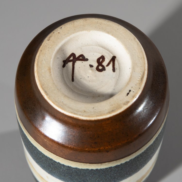 Bild 4 zu Objekt, Vase, Antje Br&uuml;ggemann-Breckwoldt, K-13O 25