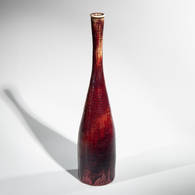 Hauptbild zu Objekt, Vase / Bottle Oxblood, G&ouml;rge Hohlt, K-13O 44