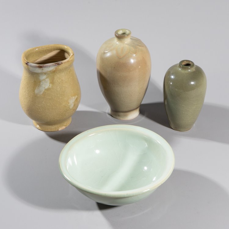 Hauptbild zu Objekt, 3 vases and 1 bowl,  Schneider-D&ouml;ring, K-13O 120