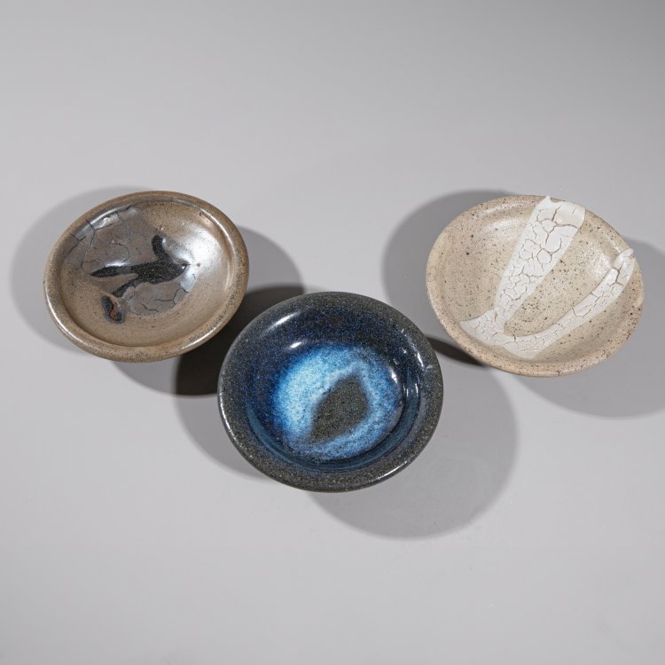 Bild 1 zu Objekt, 3 bowls and 1 vase, Heidi Kippenberg, K-13O 83