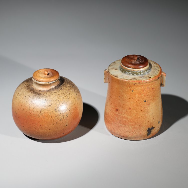 Hauptbild zu Objekt, 2 small vessels with wooden lids, Horst Kerstan, K-13O 75