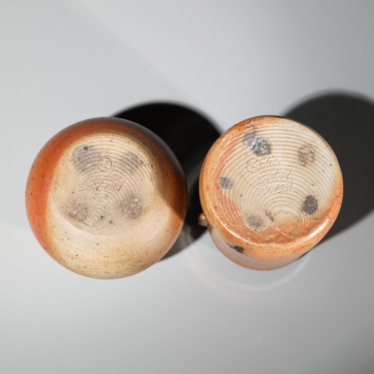 Bild 3 zu Objekt, 2 small vessels with wooden lids, Horst Kerstan, K-13O 75