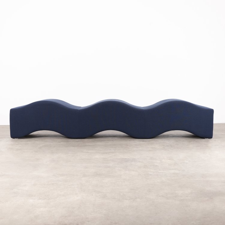 Bild 2 zu Objekt, Bench Modell Ripple, Laurinda Spears, K-14 668