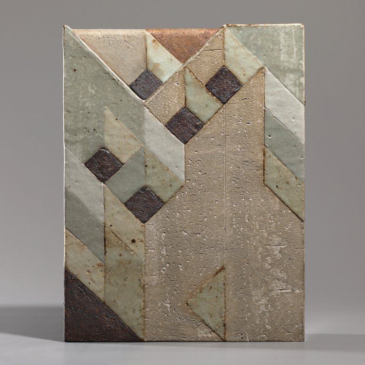 Bild 1 zu Objekt, Large square vase, Antje Br&uuml;ggemann-Breckwoldt, K-13O 27