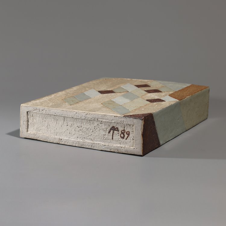 Bild 4 zu Objekt, Large square vase, Antje Br&uuml;ggemann-Breckwoldt, K-13O 27