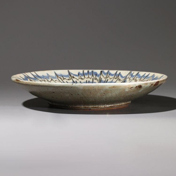 Bild 1 zu Objekt, Teller grau, blau und schwarz, Tatsuz&ocirc; Shimaoka, K-13O 123