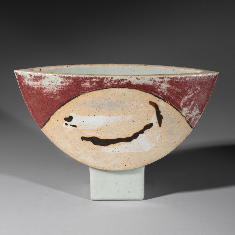 Bild 1 zu Objekt, Vase with face red, grey, Antje Br&uuml;ggemann-Breckwoldt, K-13O 29