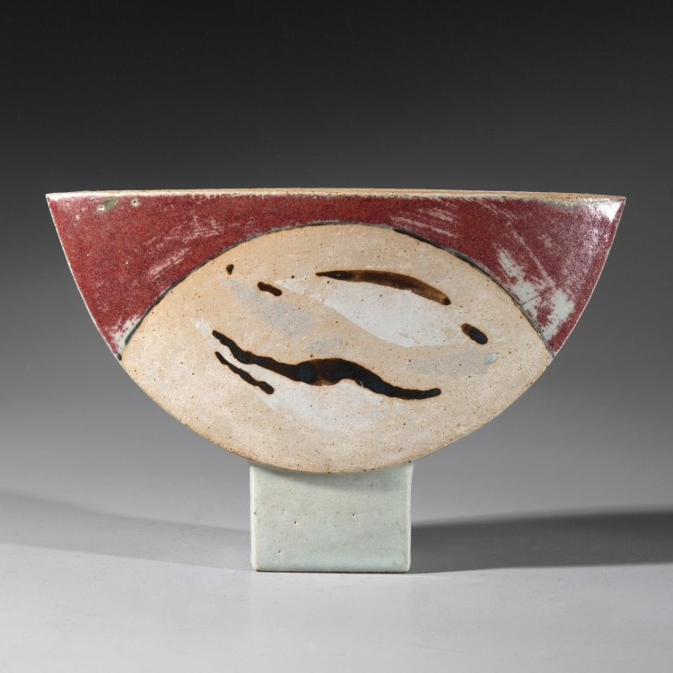 Bild 3 zu Objekt, Vase with face red, grey, Antje Br&uuml;ggemann-Breckwoldt, K-13O 29