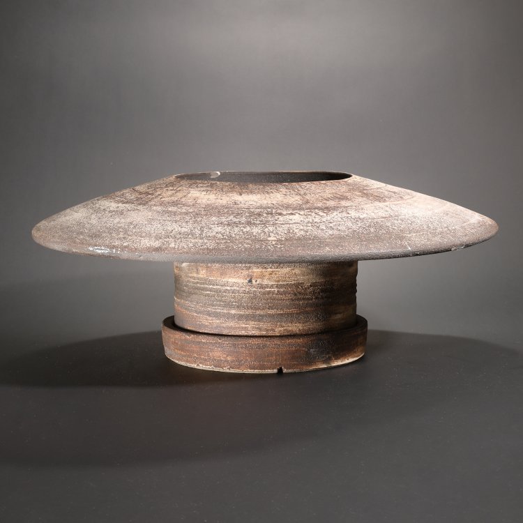 Bild 30 zu Objekt, The Powell Duffryn Mural, 16-teilige Installation, 1961, Hans Coper, K-14 218