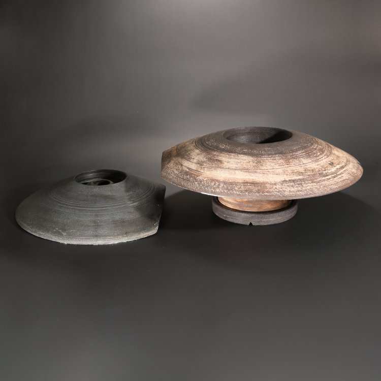 Bild 38 zu Objekt, The Powell Duffryn Mural, 16-teilige Installation, 1961, Hans Coper, K-14 218