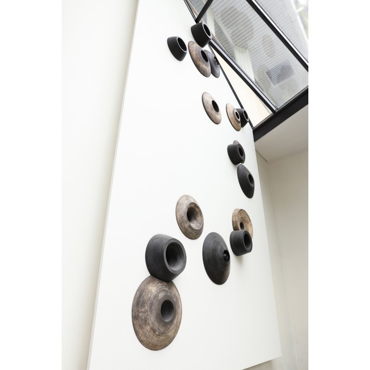 Bild 42 zu Objekt, The Powell Duffryn Mural, 16-teilige Installation, 1961, Hans Coper, K-14 218