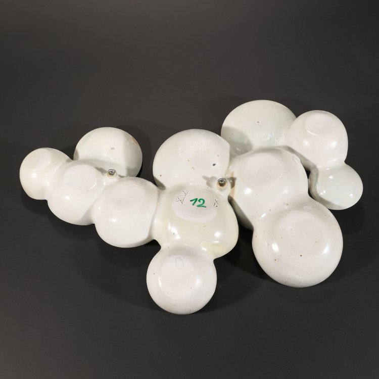 Bild 1 zu Objekt, 17-part wall relief, Beate Kuhn, K-14 168