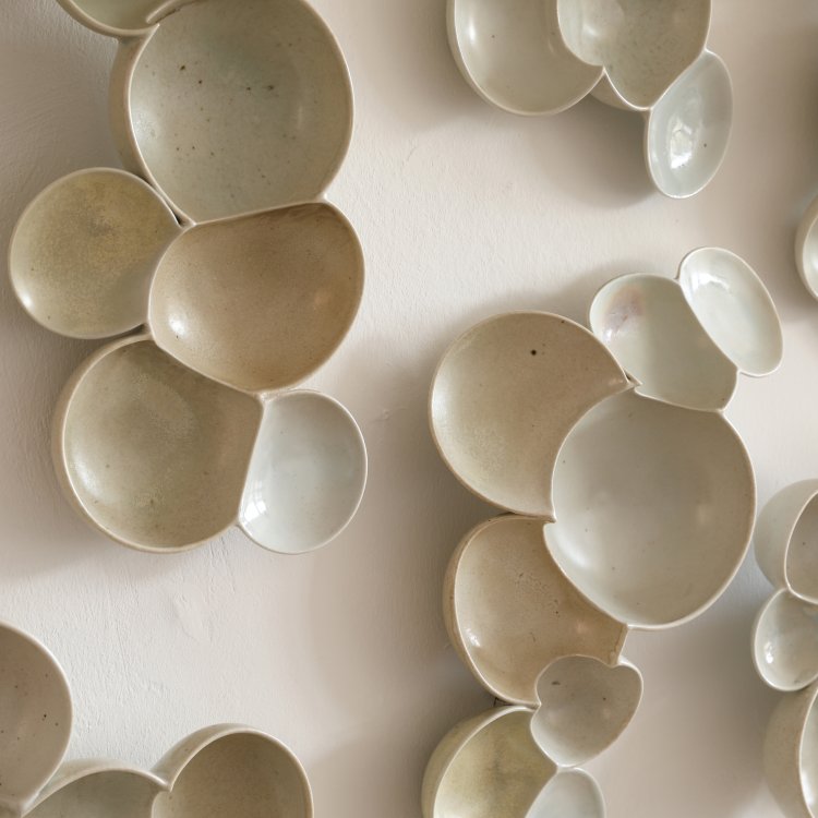 Bild 3 zu Objekt, 17-part wall relief, Beate Kuhn, K-14 168