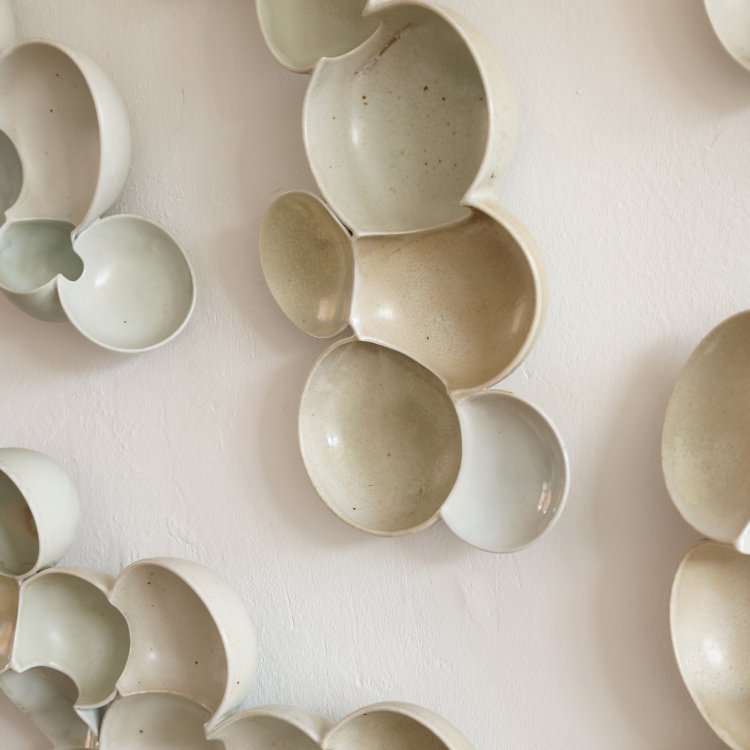 Bild 5 zu Objekt, 17-part wall relief, Beate Kuhn, K-14 168