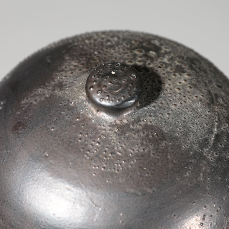 Bild 2 zu Objekt, Lided vase, Annette Ody, K-13O 96