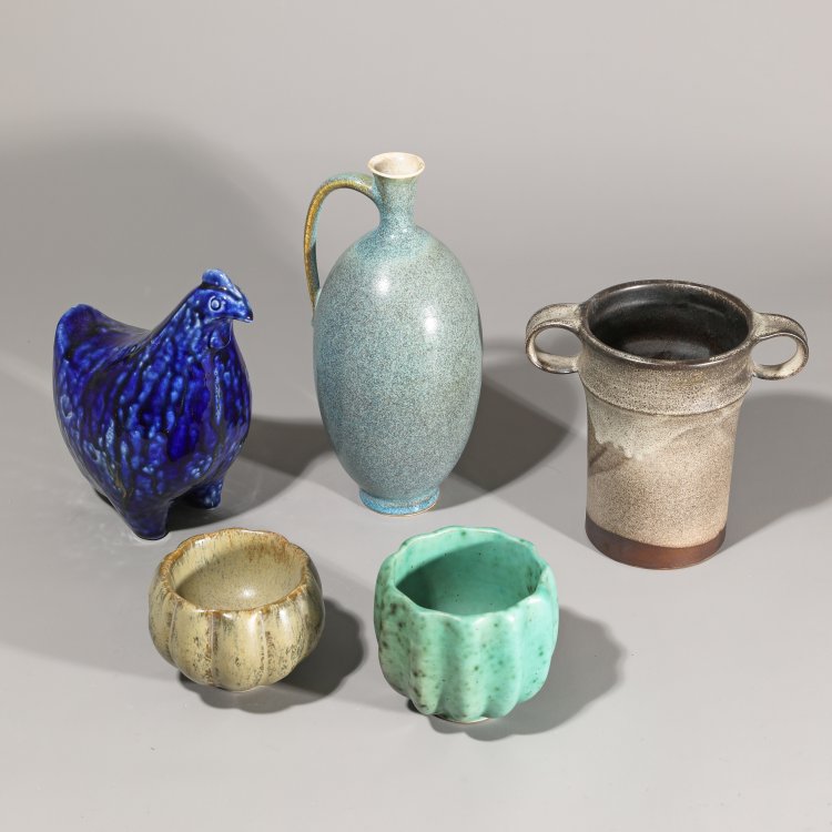 Hauptbild zu Objekt, four vessels and a sculpture., Keramische Werkstatt Margaretenh&ouml;he,Gerd Lucke,Elfride Balzar-Kopp,Sibylle Karrenberg-Dresler, K-13O 150