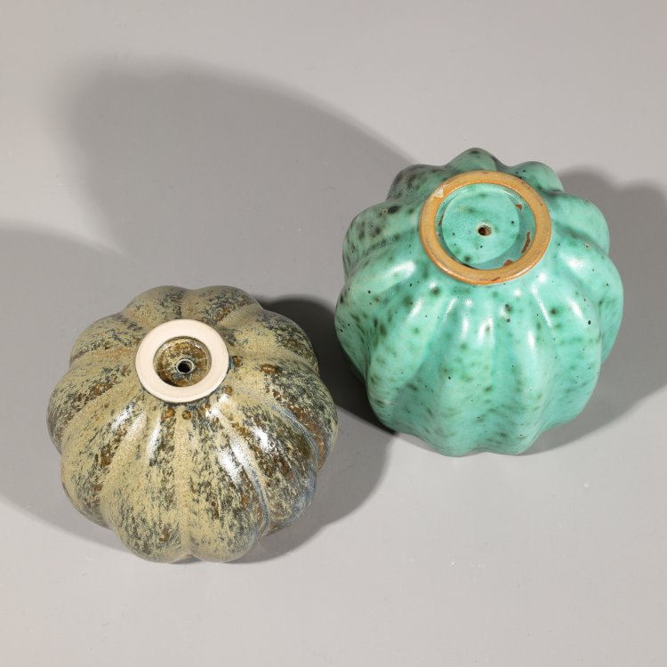 Bild 1 zu Objekt, four vessels and a sculpture., Keramische Werkstatt Margaretenh&ouml;he,Gerd Lucke,Elfride Balzar-Kopp,Sibylle Karrenberg-Dresler, K-13O 150