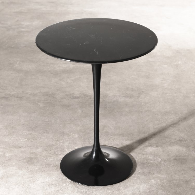 Hauptbild zu Objekt, Sofa table / side table from the Tulip series, Eero Saarinen, Knoll International, K-14 491