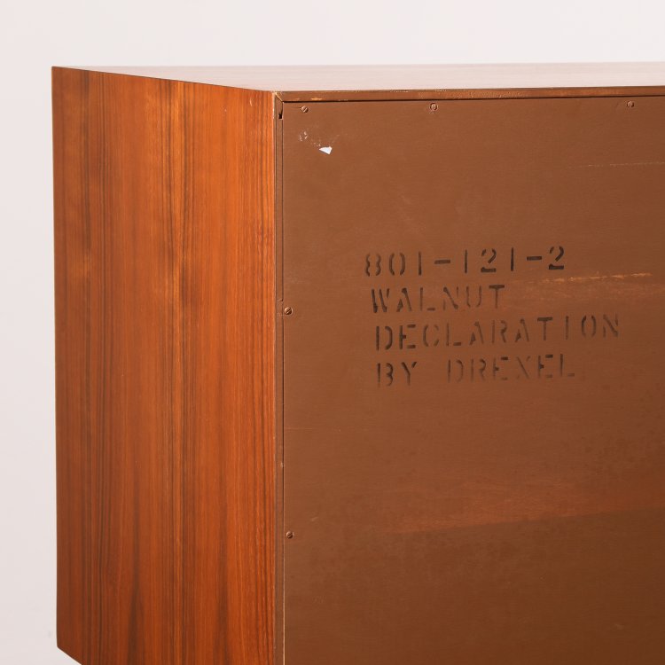 Bild 4 zu Objekt, Sideboard in Walnuss, Kipp Stewart, Drexel, K-14 482