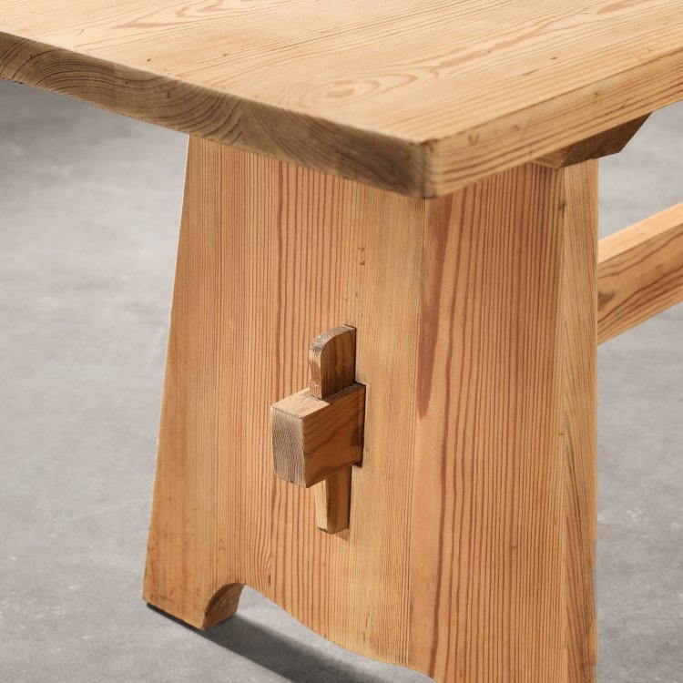 Bild 1 zu Objekt, Bank in Kiefer, G&ouml;ran Malmval, K-14 516