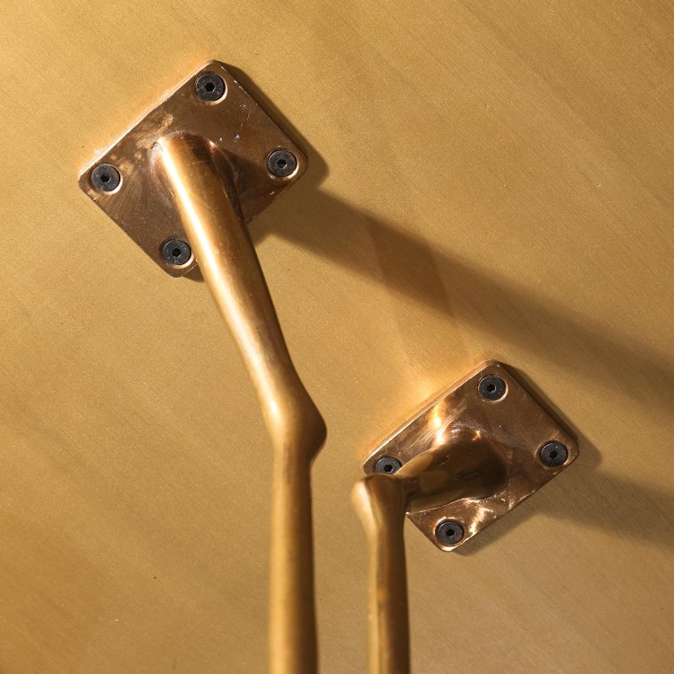 Bild 4 zu Objekt, Beistelltisch Modell Traccia, Meret Oppenheim, Simon/Gavina, K-14 466