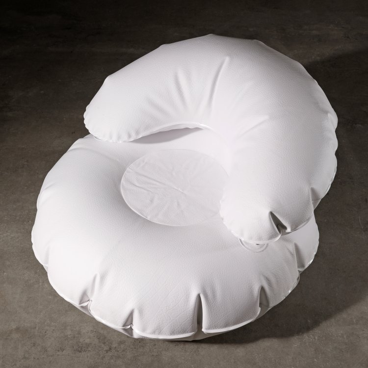 Bild 1 zu Objekt, Inflatable armchair + stool from the Aero Space series, Quasar Kanh, Quasar, K-14 469