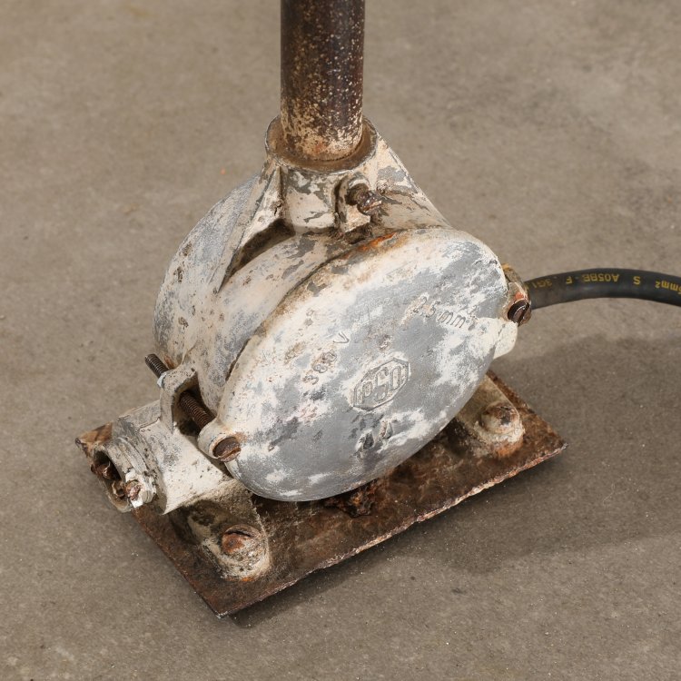 Bild 2 zu Objekt, Au&szlig;enleuchte / Gartenleuchte Modell Expo 37, Alvar Aalto, Wohl Taito Oy, K-14 497