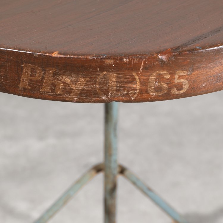 Bild 3 zu Objekt, Hocker aus dem College of Architecture in Chandigarh, Pierre Jeanneret, K-14 442