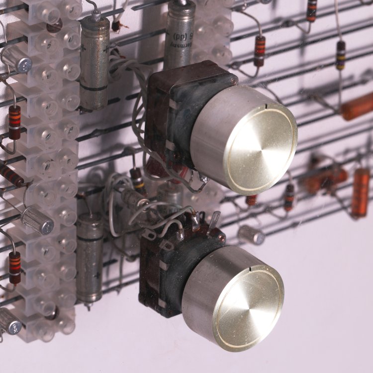 Bild 2 zu Objekt, Klanginstallation. 1973, Walter Giers, K-14 314